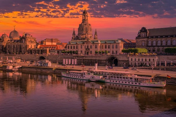 Dresden in der Abenddämmerung
