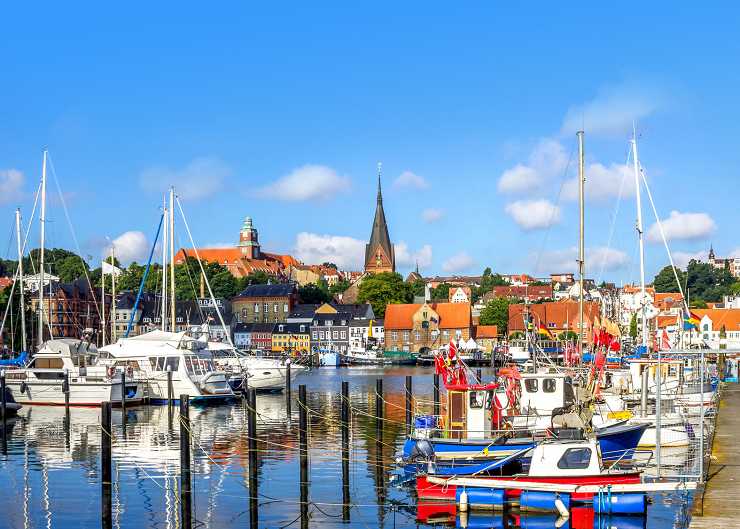 Bei einem Städtrip durch Flensburg darf der Hafen nicht fehlen