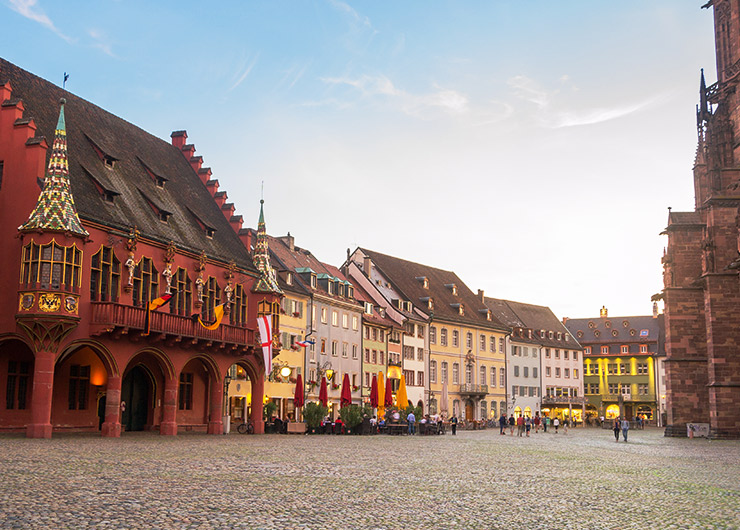 Der Münsterplatz in der Freiburger Altstadt