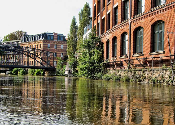 Leipzig Stadtführung, die Stadtion eines alten Industriegebietes