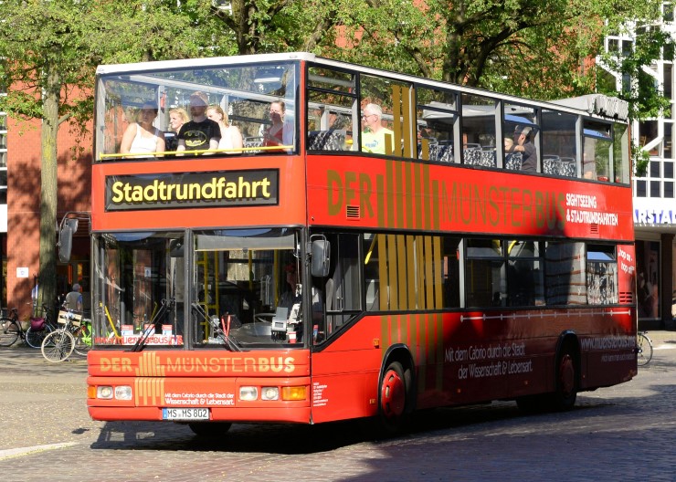 Der Münsterbus bei einer Sightseeing Tour durch Münster