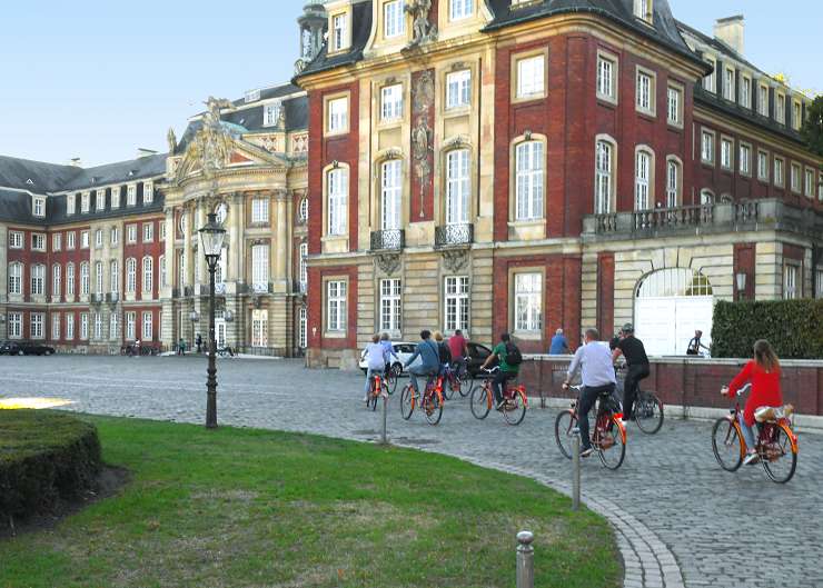 Stadtrundfahrt durch Münster auf dem Fahrrad